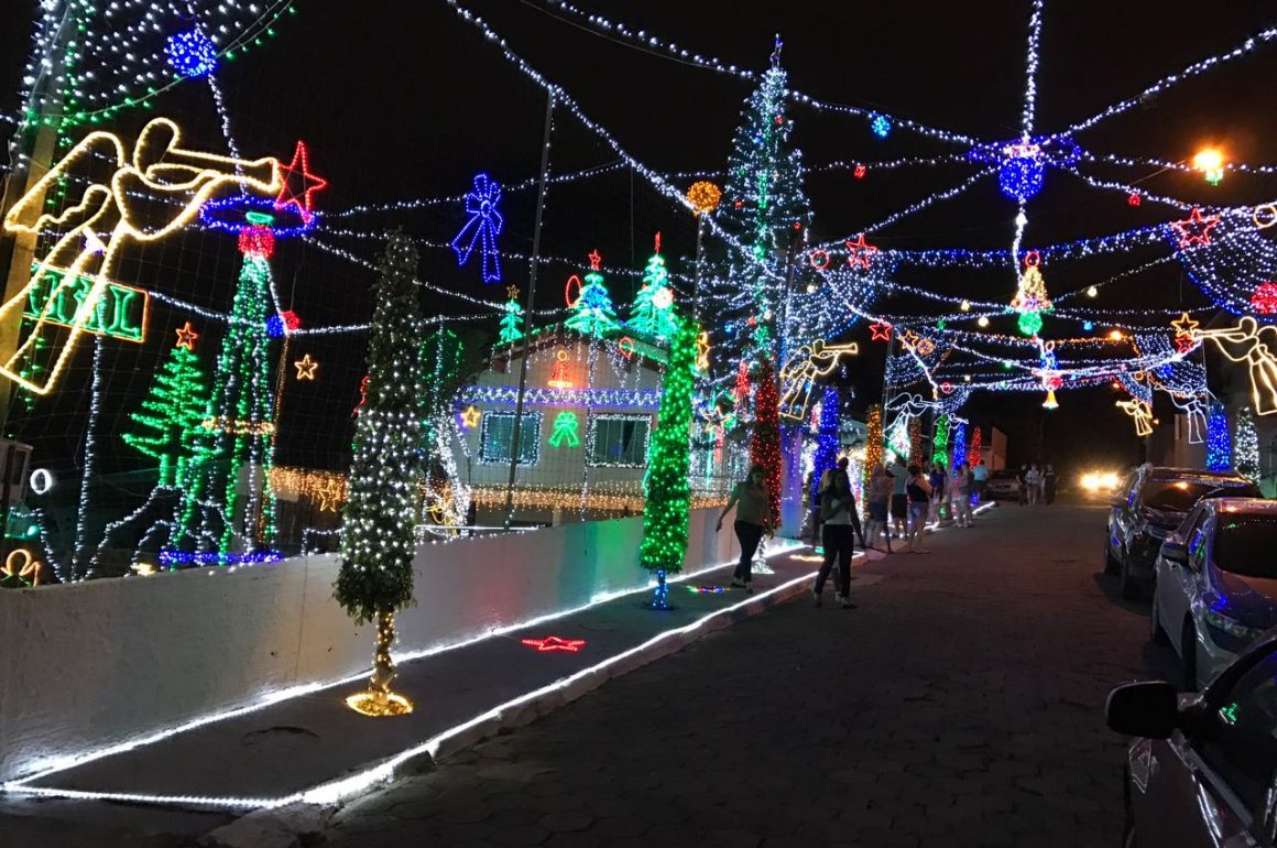 A tradição da decoração natalina se mantém acesa! - Blog da G-light - Tudo  sobre lâmpadas LED e artigos de iluminação